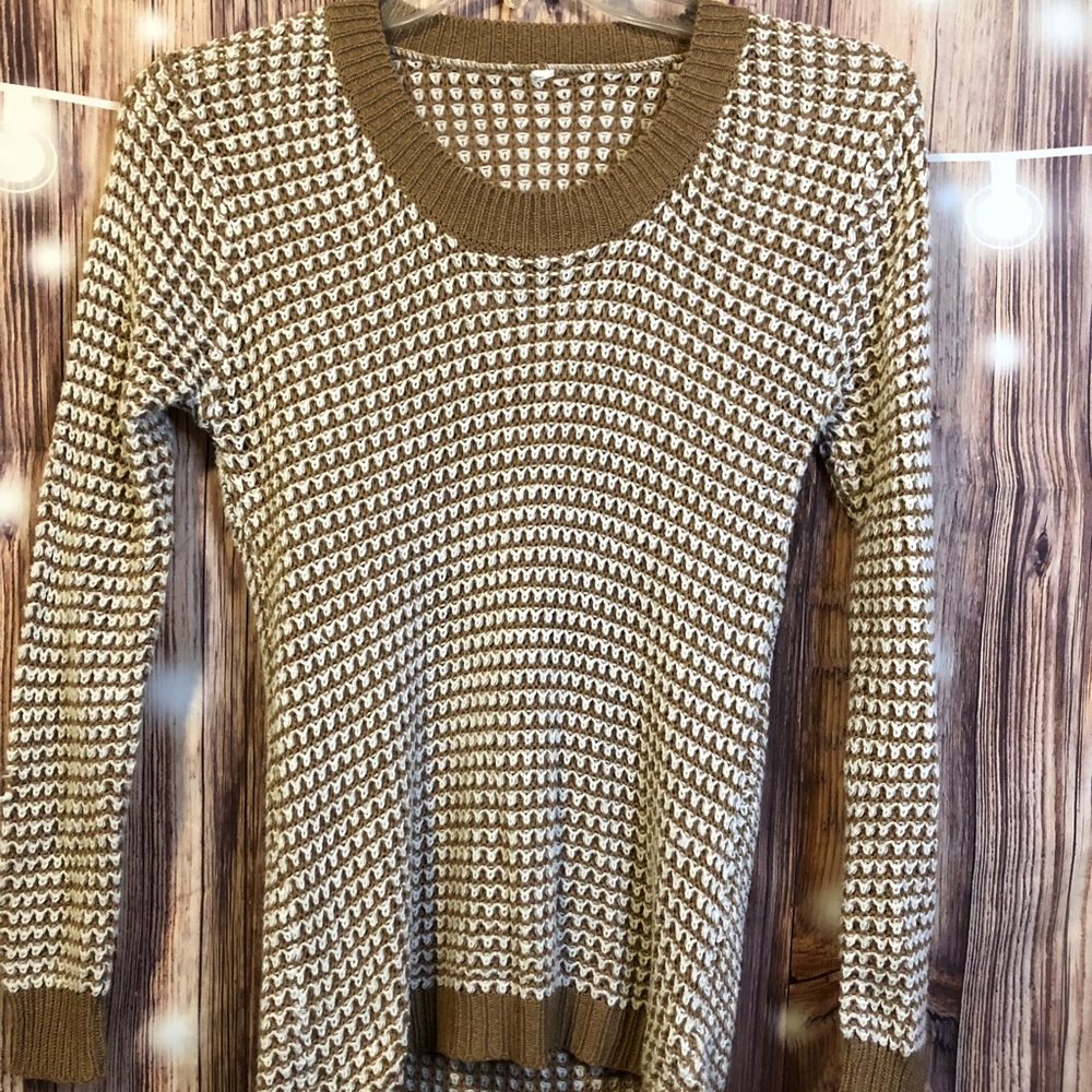 Long sleeve sweater